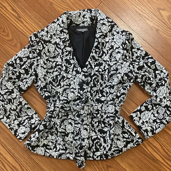 Roz & Ali woman’s black / white lightweight belted  jacket Rayon blend size L - Picture 14 of 14